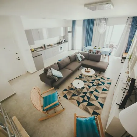 Трехкомнатные Апартаменты В Жилом Комплексе Caesar Beach D3 Flat4 Villa